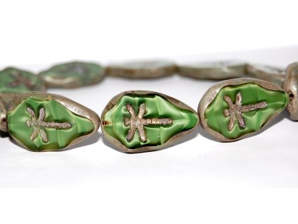 Table cut beads - Dragonfly on the leaf