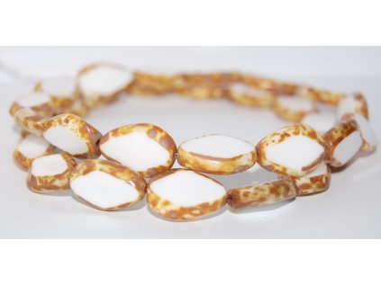 Table cut-pears-18mm