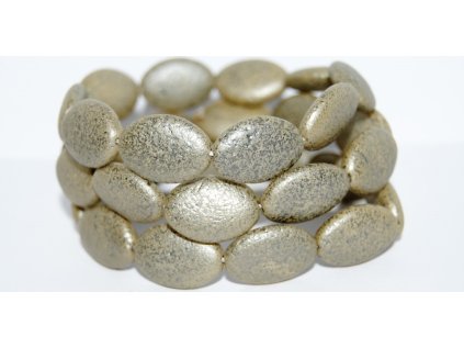 Pressed - 20x14 - Roach