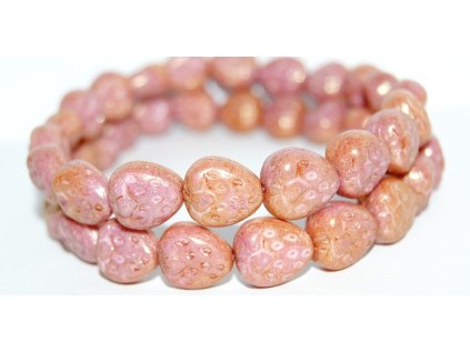 Strawberries 15x13mm