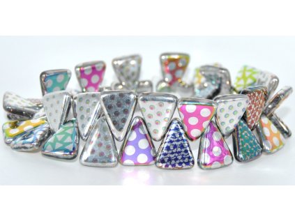 Pressed - Triangle 14x18mm