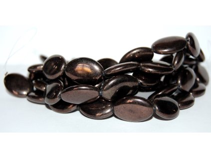 Pressed - 20x14 - Roach