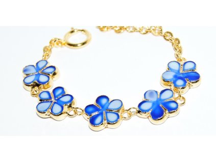 Size of beads is: 17mm.