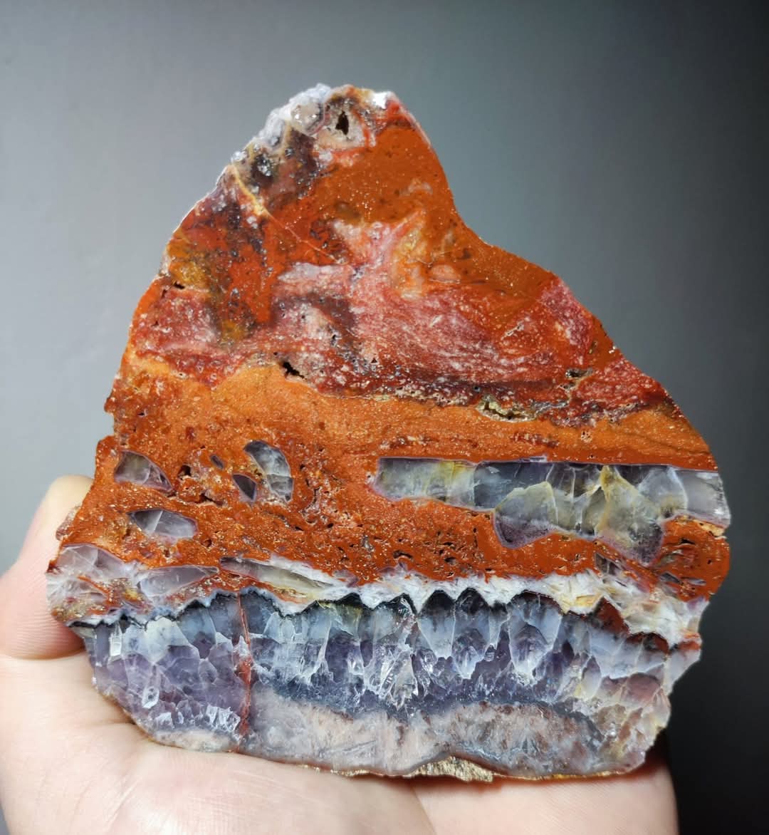 Ciboušov – ametysty a jaspisy, které zdobily dobu Karla IV.