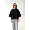 T-shirt top black