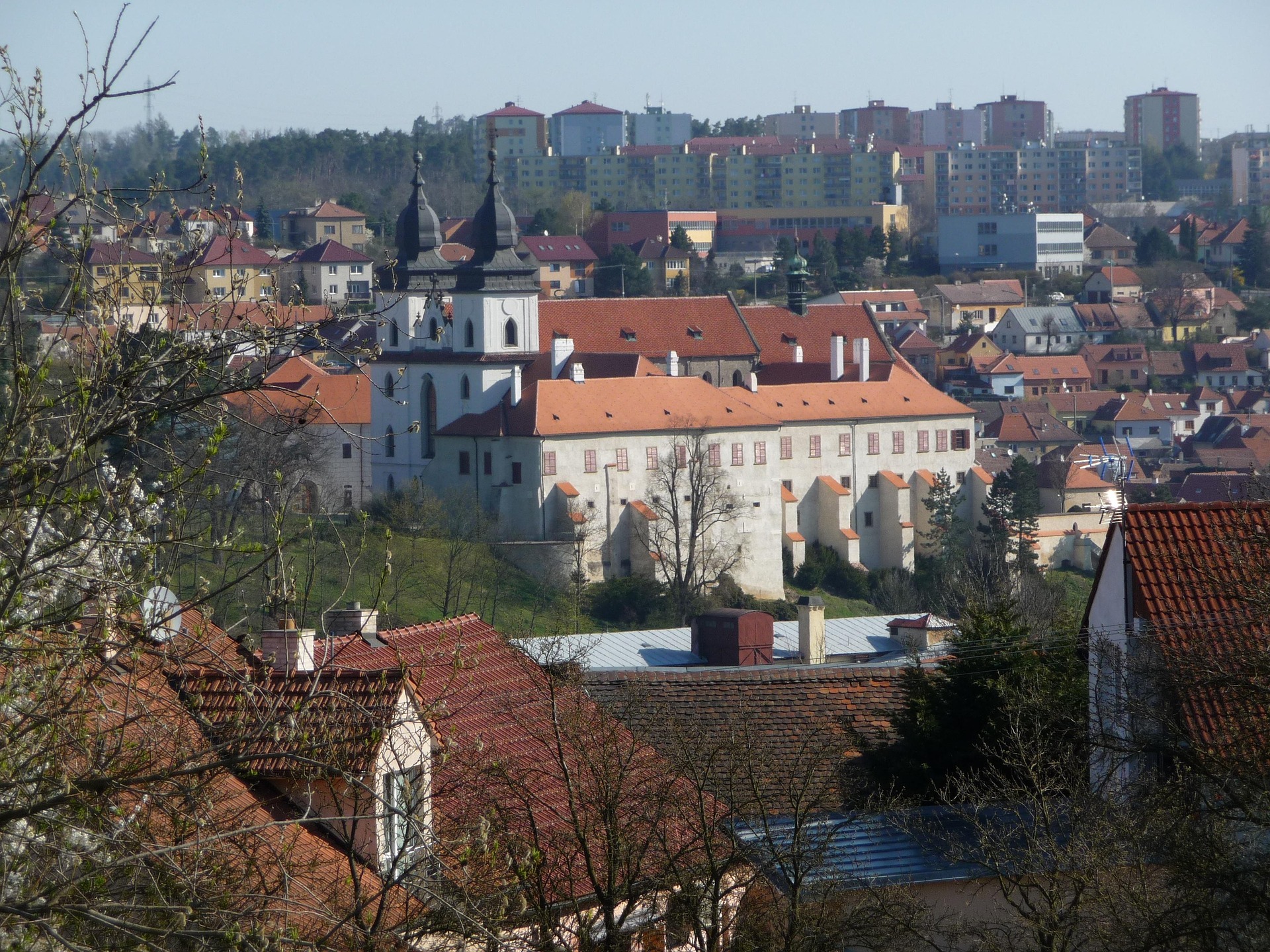 THE CHARMING CHAOS OF CZECH