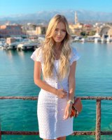                                     Kateřina Mitrušková
                            