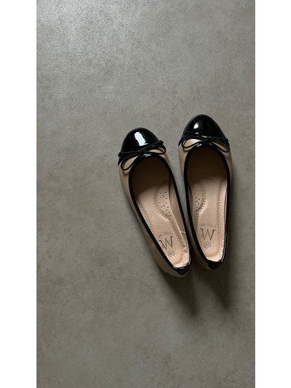 F2EB6417 498D 48CB B5BA DA7956F1A26E