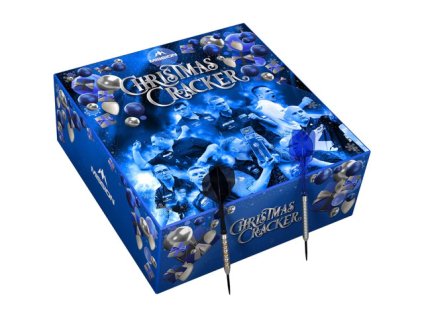 BoxTwoDartsVerticalWhiteBackground c547123f f0f7 42bb 9e4e 87777435dacc