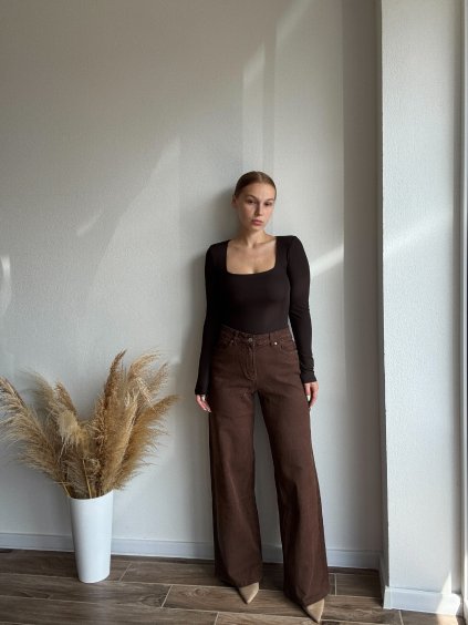 ČOKOLÁDOVÉ RIFLE - KARA