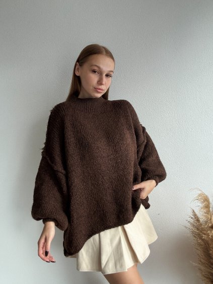 OVERSIZE SVETER NALA - ČOKOLÁDOVÁ