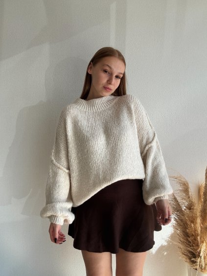 OVERSIZE SVETER NALA - KRÉMOVÁ