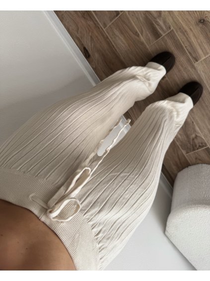 Jemné upletové nohavice LEEN - KRÉMOVÁ