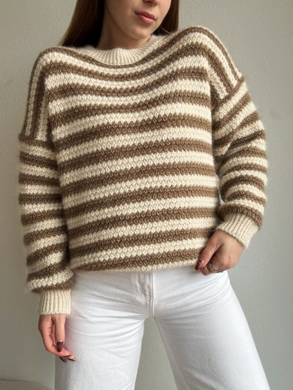 PRÚŽKOVANÝ SVETRÍK ALPAKA - HNEDÁ