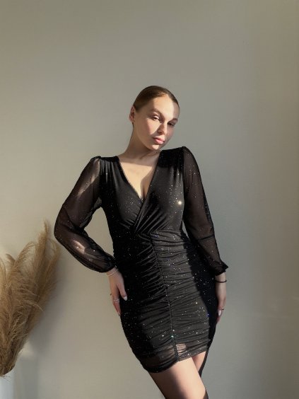 ŠATY S RIASENÍM EMIL - ČIERNA