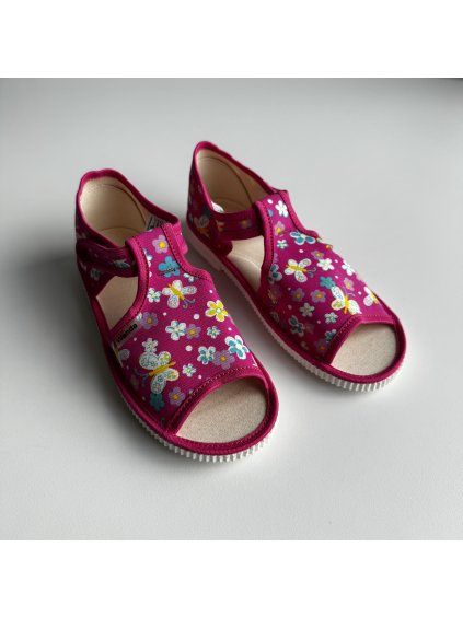 Dievčenské papuče Wanda vzor Barborka
