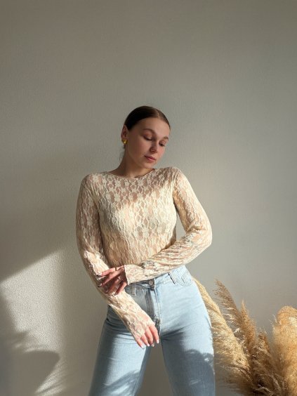 ČIPKOVANÝ TOP KATIA - KRÉMOVÁ