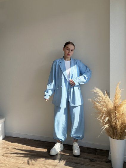 NOHAVICOVÝ KOSTÝM DORIN - MODRÁ