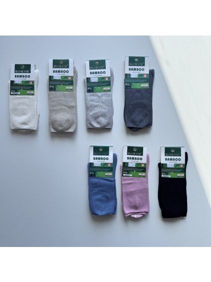 Dámske vysoké ponožky NN060