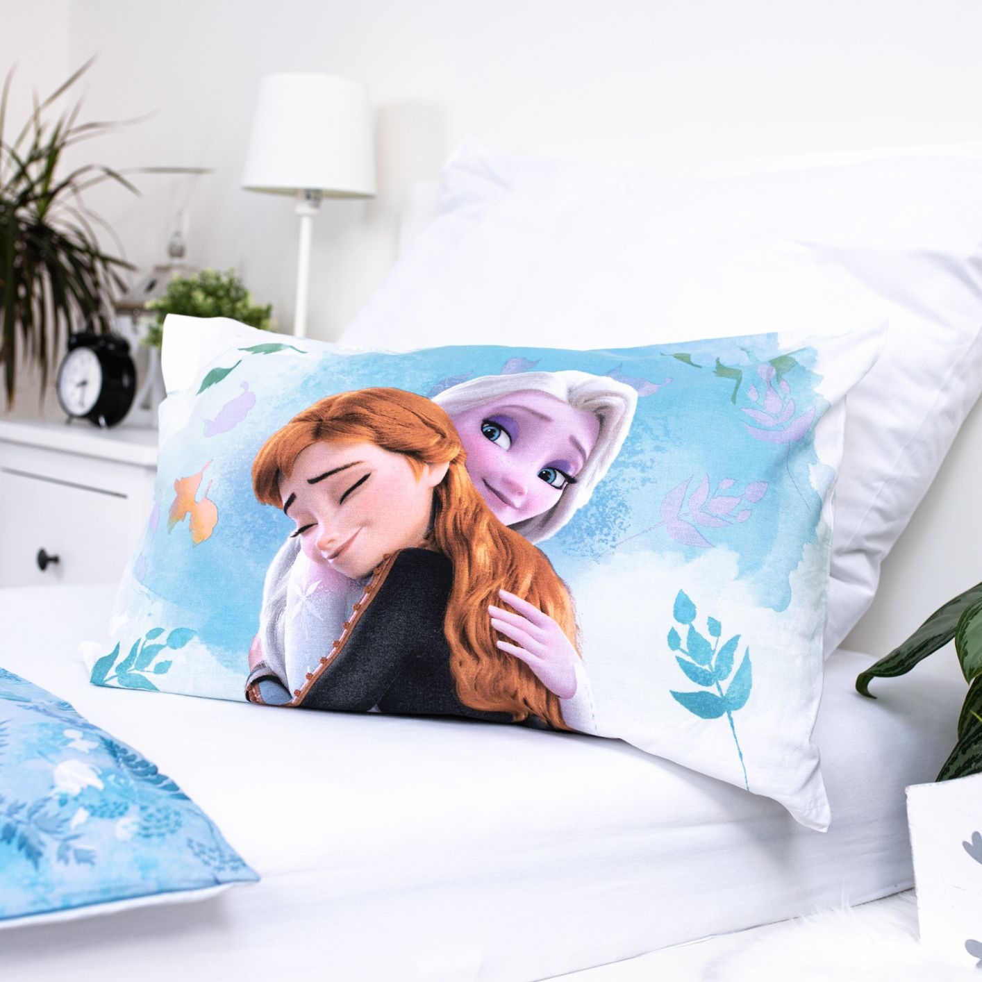Disney povlečení do postýlky Frozen Blue 03 baby 100x135, 40x60 cm