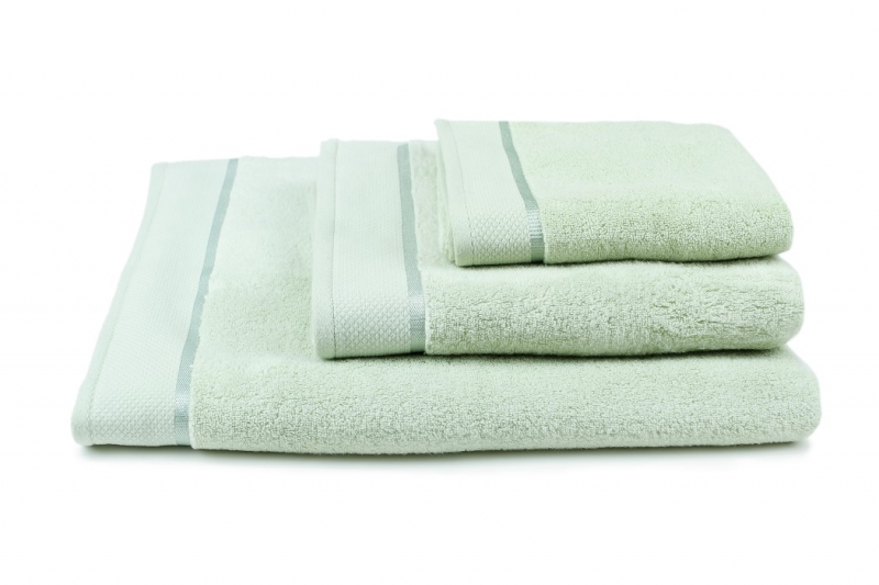 Osuška Star 70x140 cm pistáciová