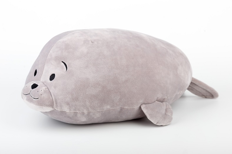 Polštářek Tuleň šedý 35 cm