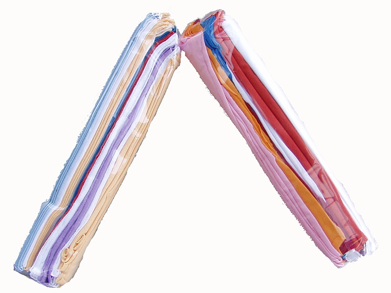 Jersey prostřihy malé barevné 1 kg