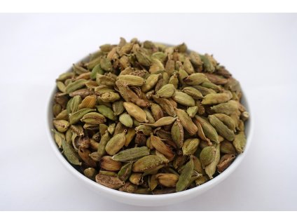 Kardamon celý 1