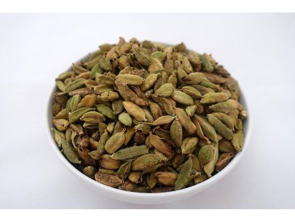 Kardamon celý 1