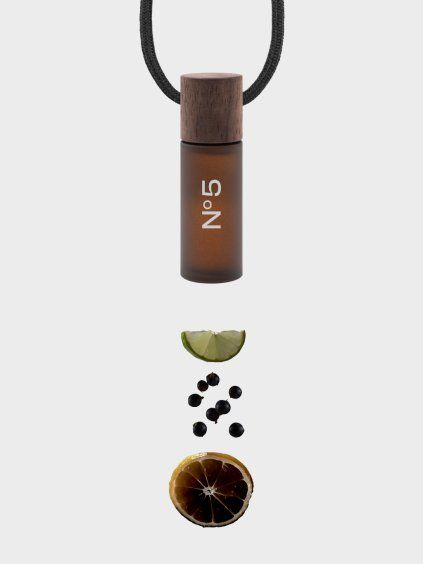 N°5 / Fruchtiger Duft mit Schwarzer Johannisbeere und Patchouli