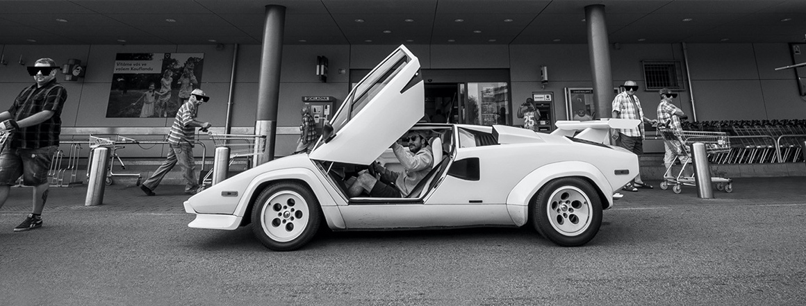 COUNTACH2