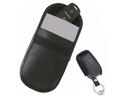 pouzdro blokujici signal na klice od auta a karty