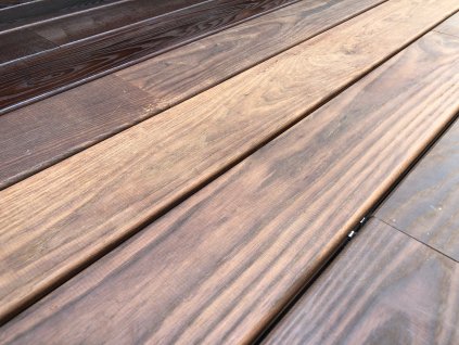 Dřevěné terasové prkno THERMO JASAN EVROPSKÝ 21 x 140 x 2400 mm Dřevěné terasové prkno THERMO JASAN