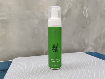 GREENS Extra jemná čisticí pěna