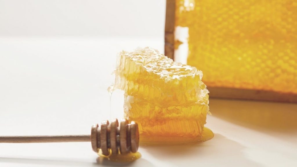 PROPOLIS a jeho účinky na pleť