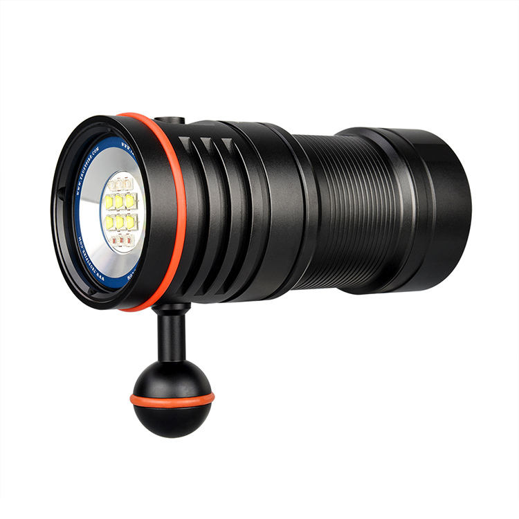 Levně TrustFire TrustFire® potápěčská LED svítilna DF50