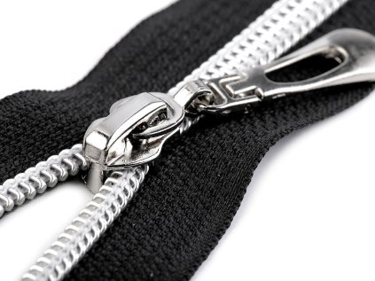 Spirálový zip No 7 délka 75 cm se stříbrnými zoubky (Varianta 322 černá, Balení 1 ks)