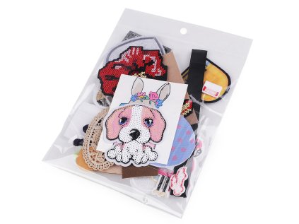 Mix nažehlovaček, nášivek, aplikací (Varianta mix náhodných variant, Balení 25 ks)