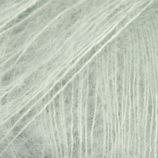 DROPS Kid Silk Barva: Kid-Silk měsíční svit 44
