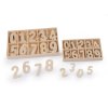 Dřevěná čísla v krabici (Varianta 1 (3.8cm) přírodní sv., Balení 1 krab.)