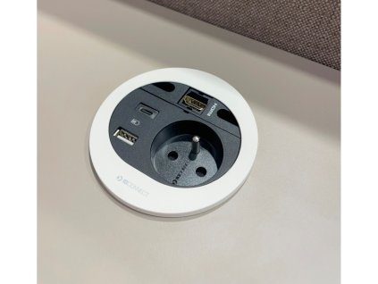 Elektro zásuvka Divus bílá - různé konfigurace (Konfigurace elektrozásuvky 1x230 + USB nab. A+C + průchodka)
