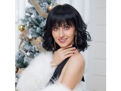 Černá mikádo paruka z pravých a umělých vlasů Belarie s nádechem do modře