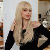 Dlouhá a hustá blond paruka Zora s ofinou