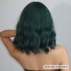 Smaragdově zelená mikádo vlnitá paruka Ivy s jemnou ofinou
