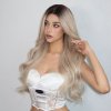 Ombre vlnitá blond paruka Luna s přirozeným přechodem