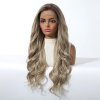 Dlouhá přírodní blond vlnitá paruka Palma s přirozeným stínováním a se síťkou (lace front)