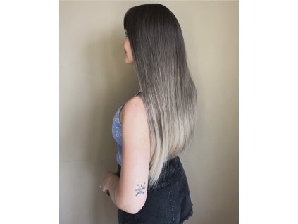 Ombré dlouhá paruka Kristy rovná