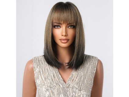 Krátká popelavě hnědá paruka Sophia s tmavými přechody