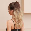Vlnitý PONYTAIL se skřipcem - ombré tmavší blond