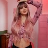 Dlouhá starorůžová paruka Amber s tmavými kořínky a ofinou
